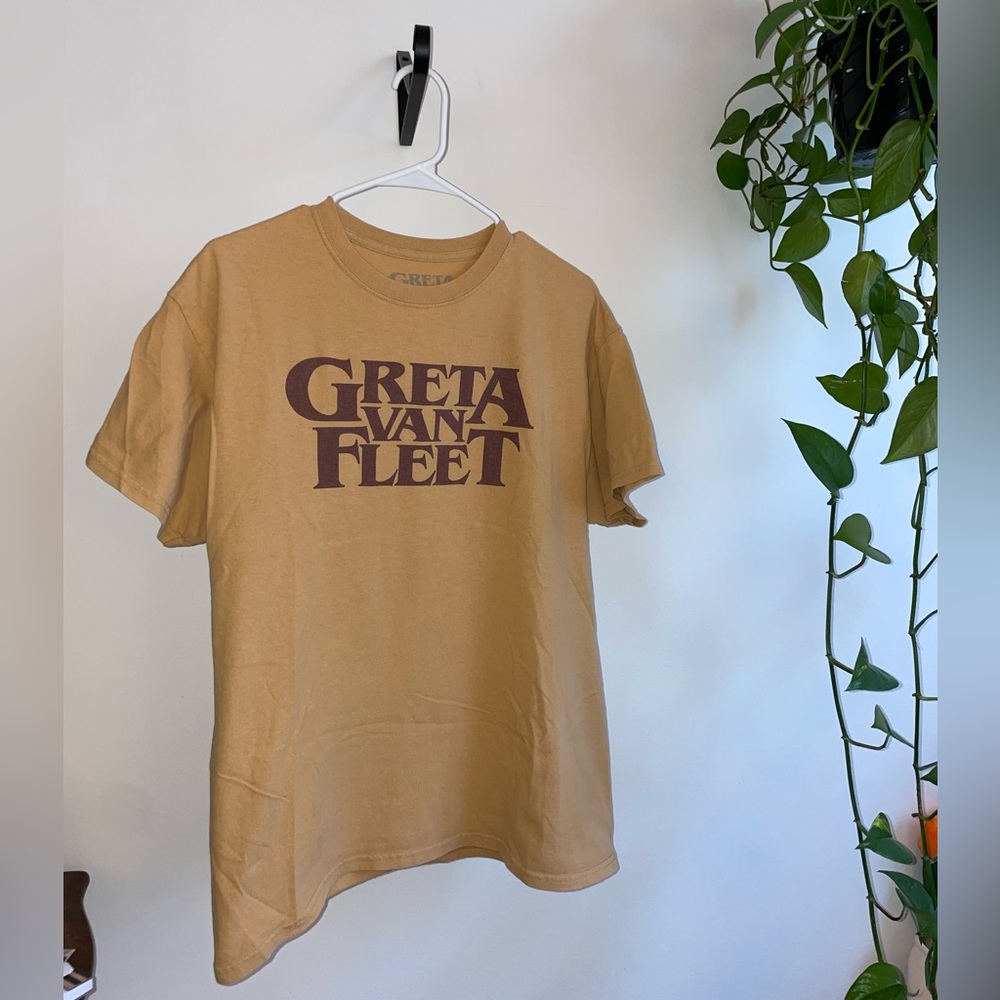 Greta Van Fleet T-shirt (Men’s L).